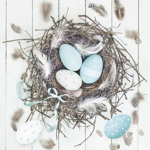 20 Servietten Pastel Blue Eggs in Natural Nest - Ostereier und Federn im Nest 33x33cm