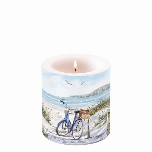 Candle round small Bike at the Beach - bike with basket on the beach Ø7.5cm, height 9cm